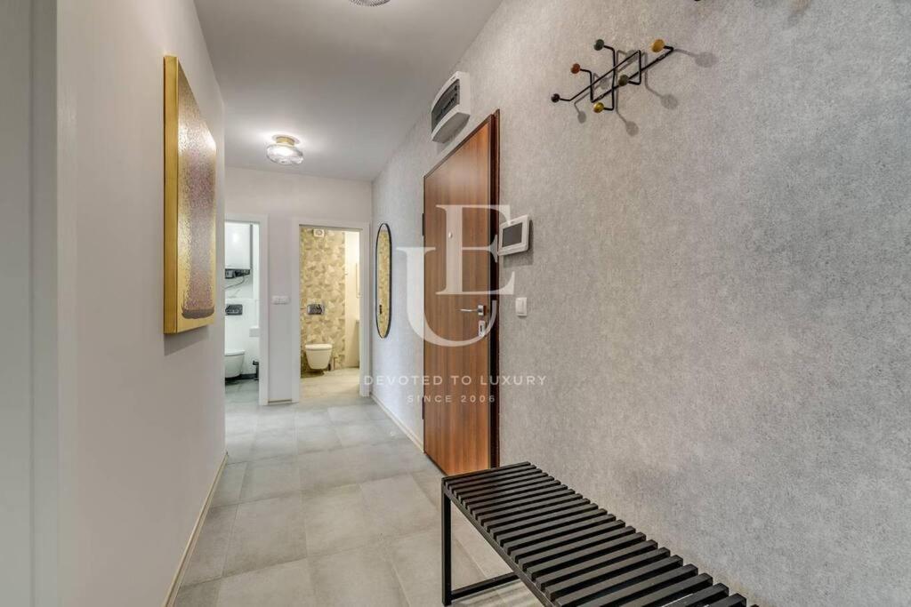 Madrid: A Modern 2-Bedroom Apartment With Parking Sofía Exterior foto